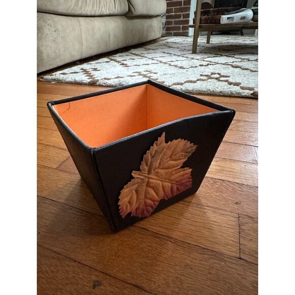 Autumn Leaf Brown & Orange decorative basket - Picture 1 of 9